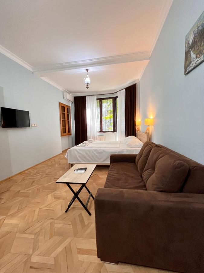 Vera City Center Apartment Tbilisi Exterior photo