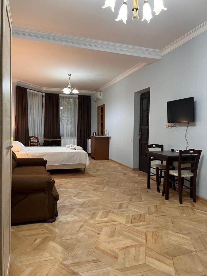Vera City Center Apartment Tbilisi Exterior photo