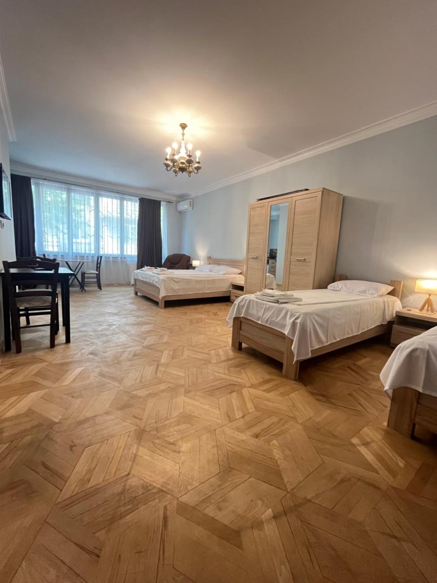 Vera City Center Apartment Tbilisi Exterior photo